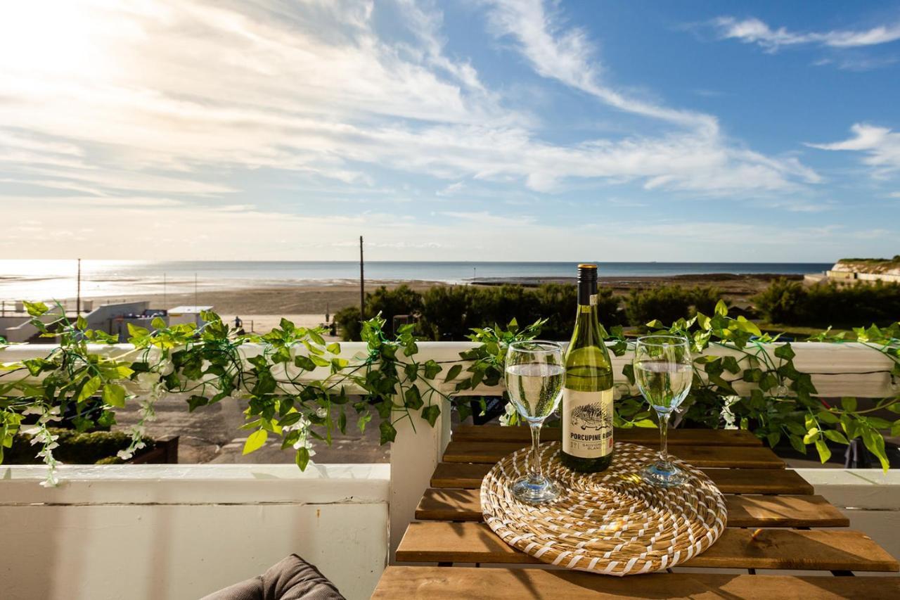 Appartamento A View Of The Bay- Panoramic Sea Views- Sleeps 4 Westgate-on-Sea Esterno foto